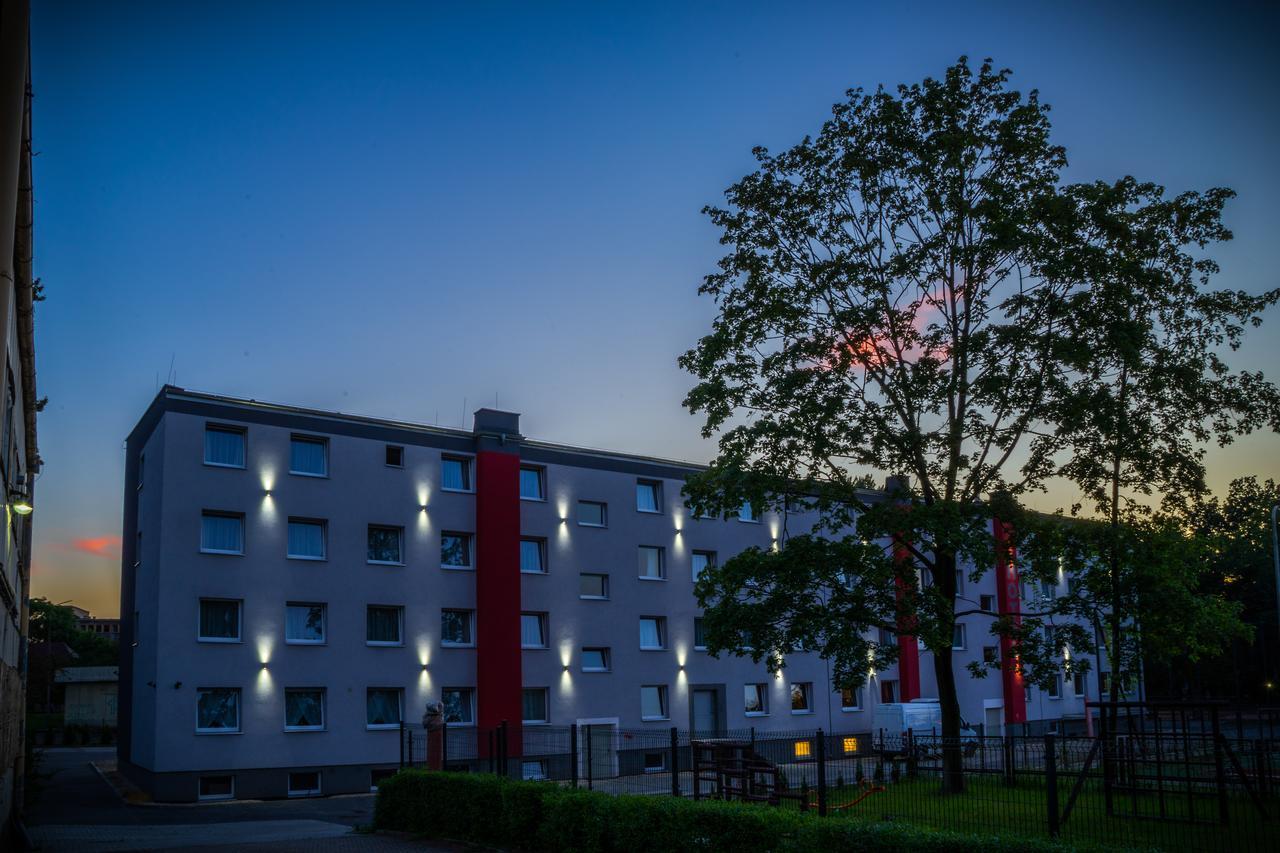 Zgoda Kompleks Hotelarski Świętochłowice Extérieur photo