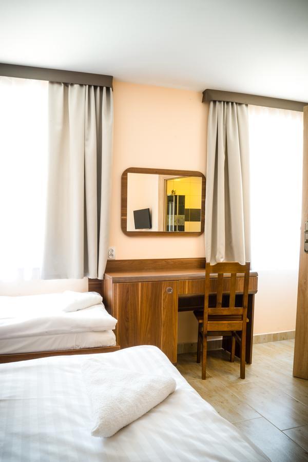 Zgoda Kompleks Hotelarski Świętochłowice Extérieur photo